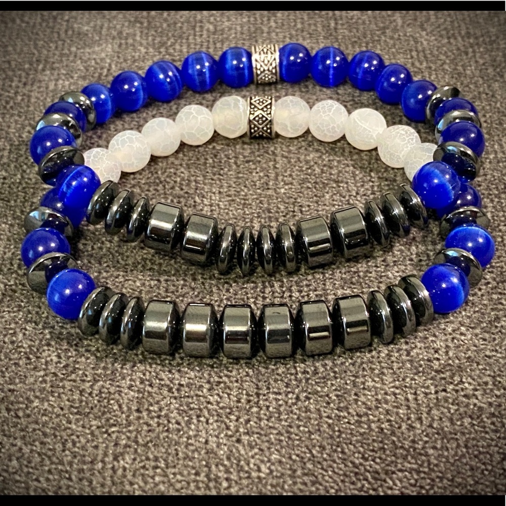 Bracelet Set.